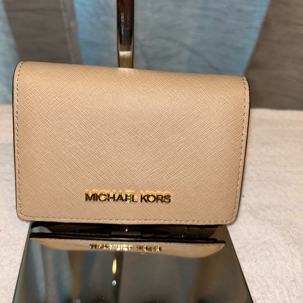 Michael Kors wallet